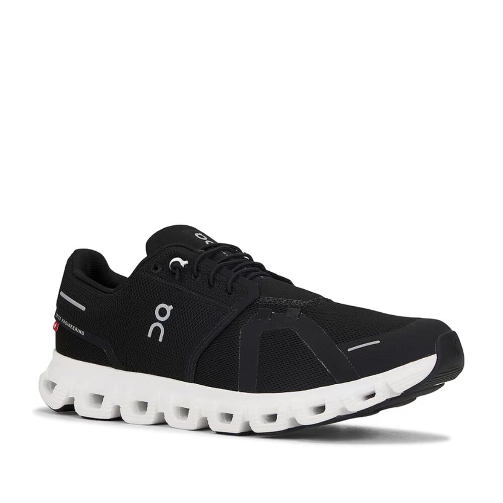 On Running Cloud 6 Sneakers Color: Black & White